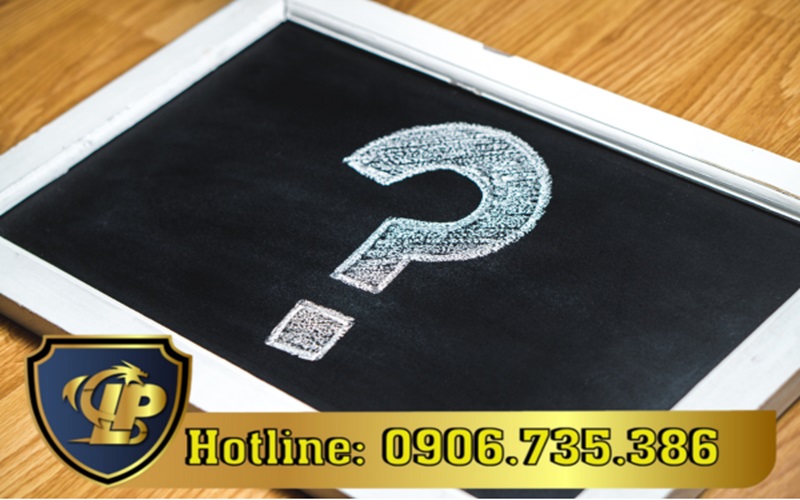 Why is it necessary to have an expert for initial tax declaration