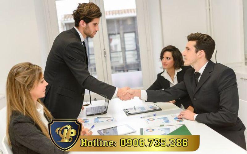Services for moving representative offices to other provinces for private enterprises