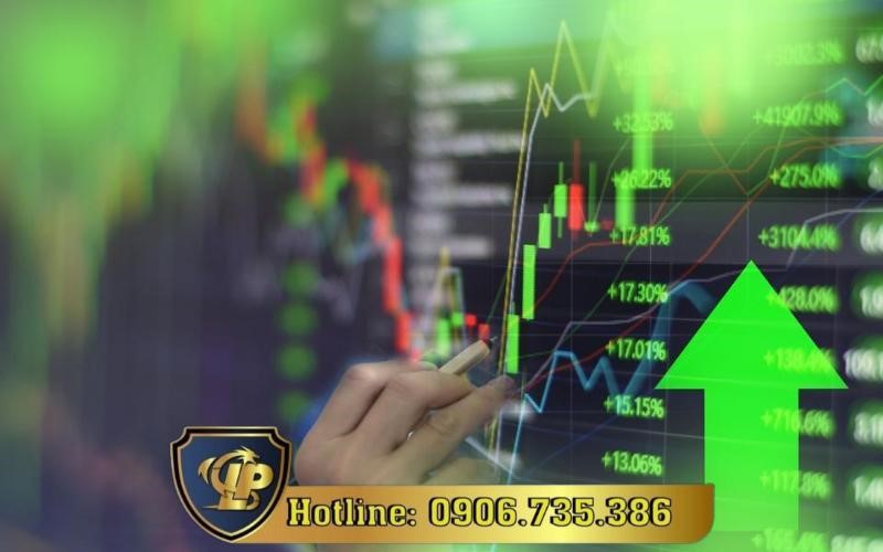 Analyze the stock valuation process