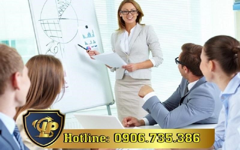 Consulting on labor management models