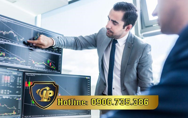 Consulting support for public securities offerings