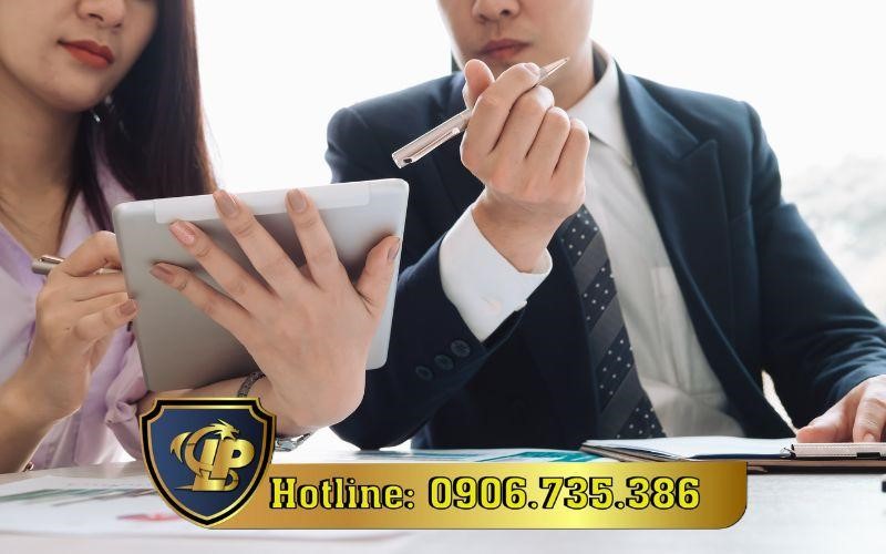  Consulting on converting business types in Long Phan