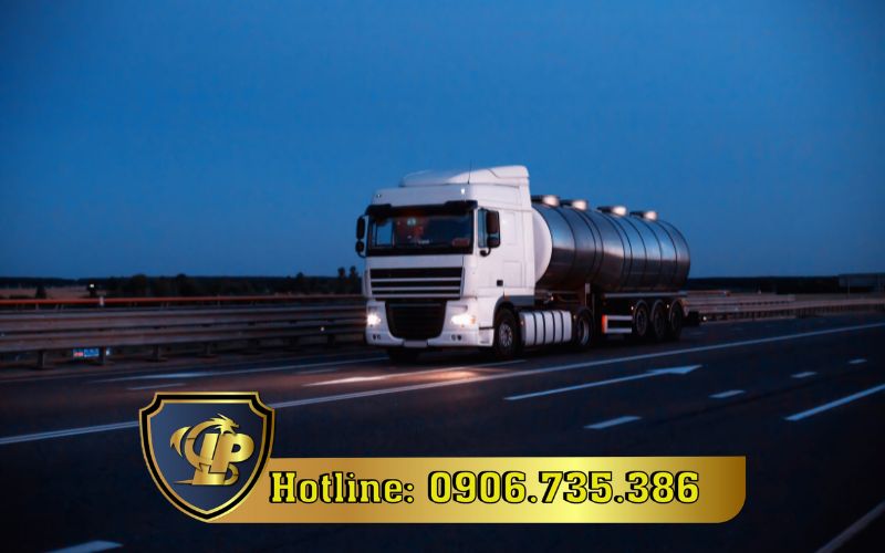Lưu ý xin giấy phép vận chuyển hàng hóa nguy hiểm