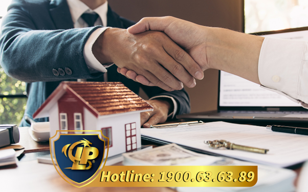 The role of brokers in determining real estate prices.