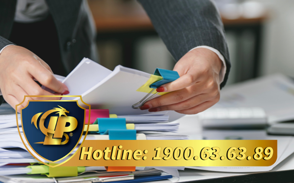 Required format and content on transportation service invoices