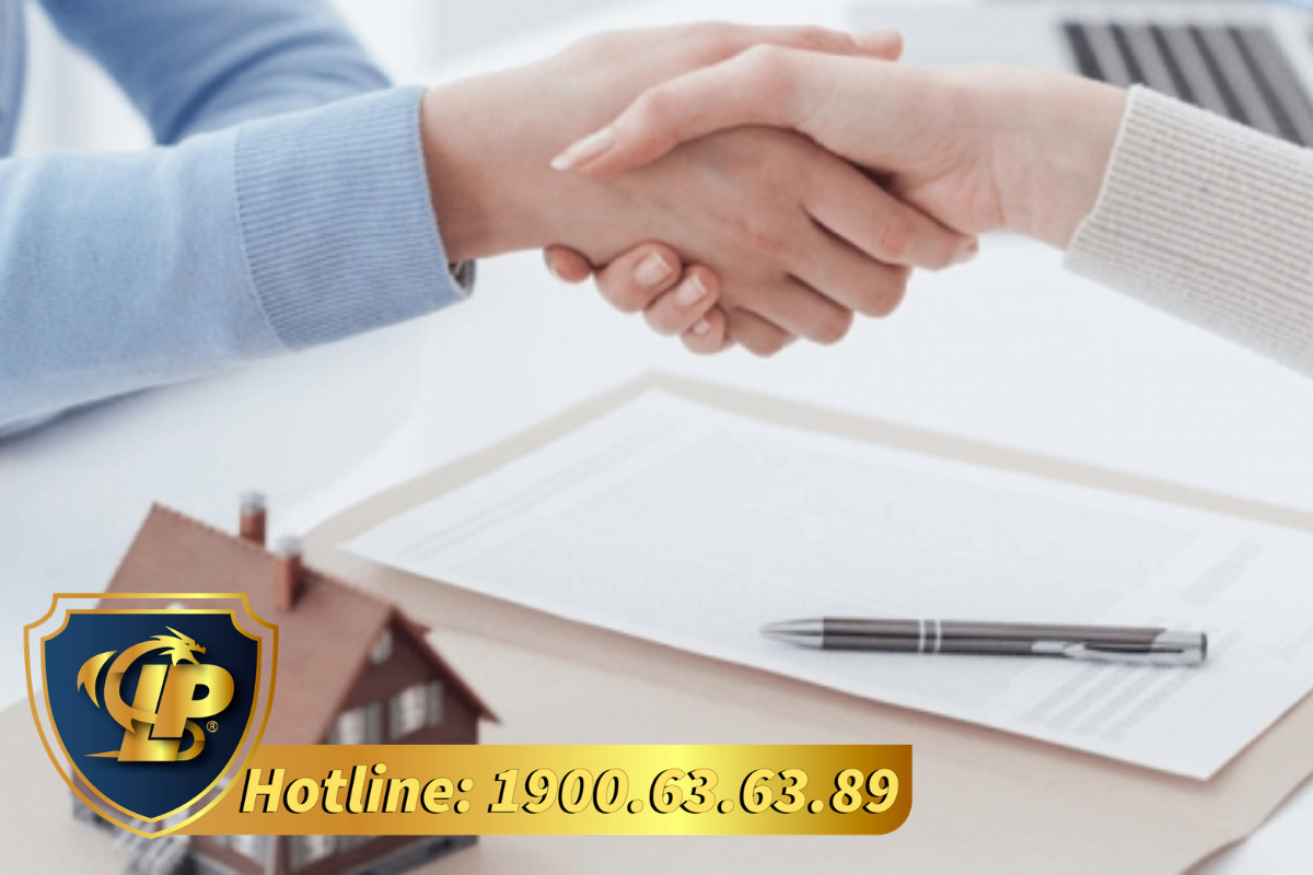 When should property owners use a buyer matching service for their property?